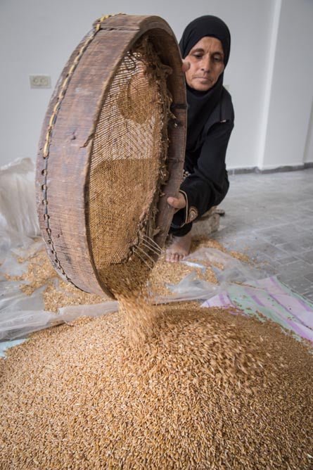 Maftoul (couscous) uit Palestina - 800 Gram - Dadelskopen.nl