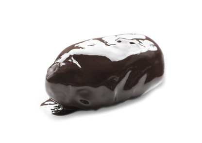 Pure Chocolade Dadels met Amandel – Lekkere Bite