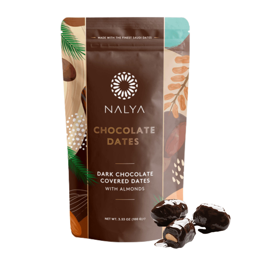 Pure chocolade dadels kopen? Luxe snack van Nakheel Alya met amandelen, 100g verpakking. Perfect als gezonde traktatie of cadeau.